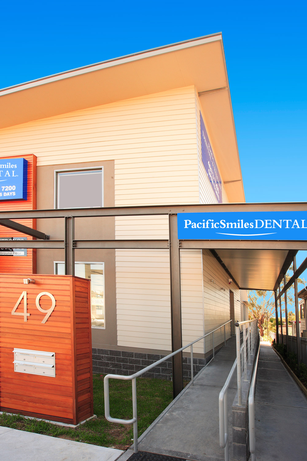 Pacific Smiles Dental | 49 Yambo Street, Morisset, New South Wales 2264 | +61 2 4973 7200