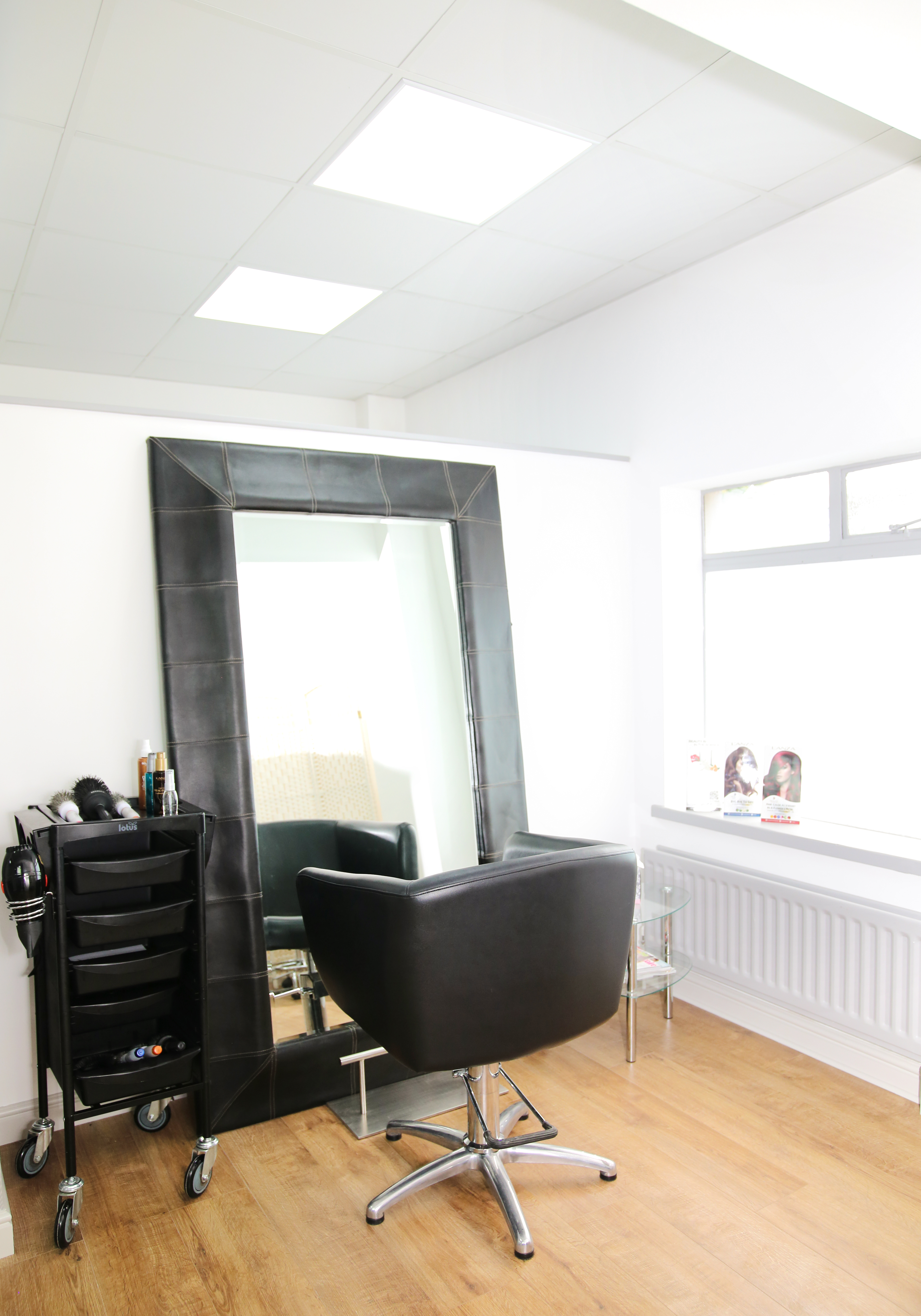 Hair Solved The Female Hair Loss Specialists | 37 Blandford Square, Newcastle Upon Tyne NE1 4HZ | +44 191 239 9680