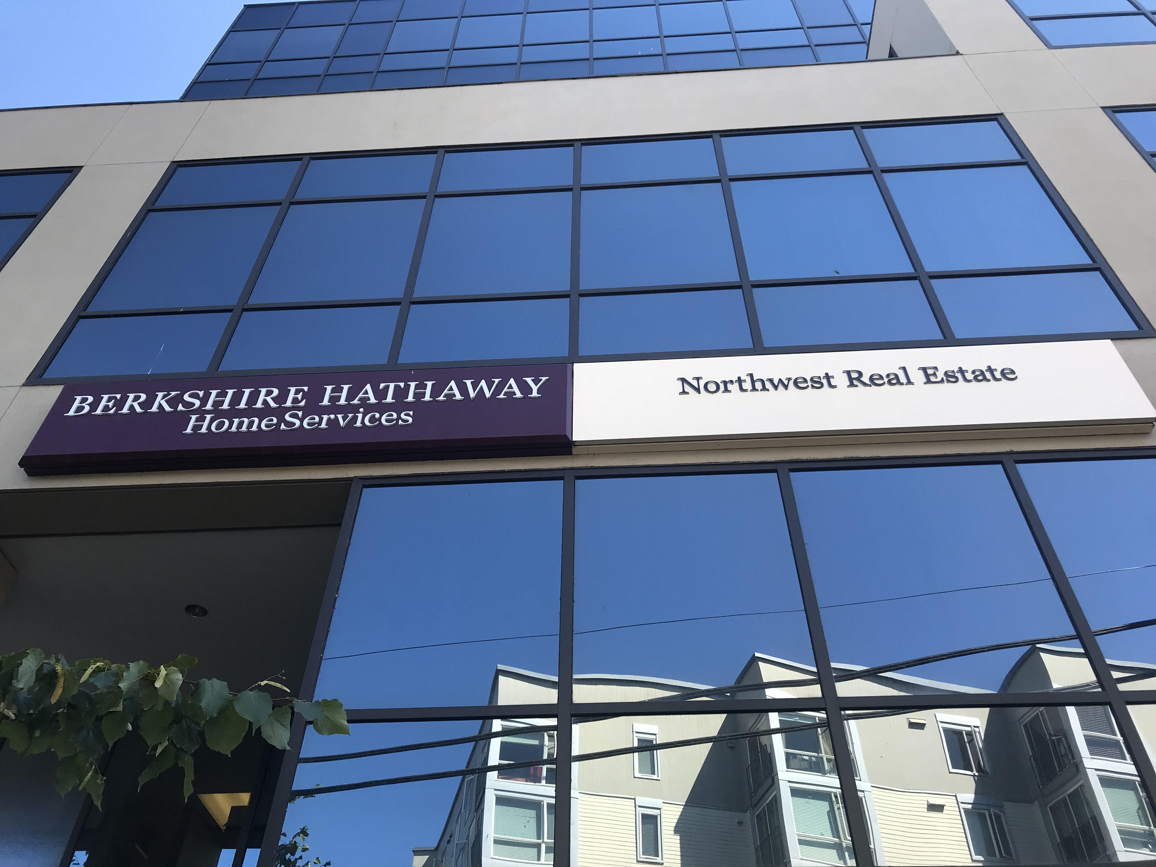 Berkshire Hathaway HomeServices North West Real Estate - West Seattle | 4700 42nd Ave SW #600, Seattle, WA, 98116 | +1 (206) 932-4500