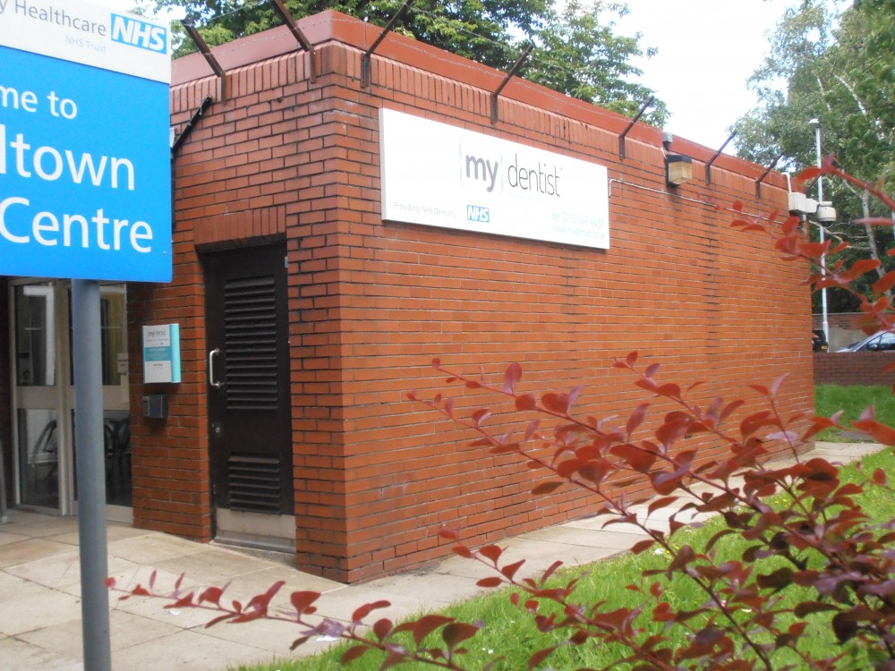 mydentist, Spencer Place, Chapeltown | Chapeltown Health Centre, Leeds LS7 4BB | +44 113 249 9487