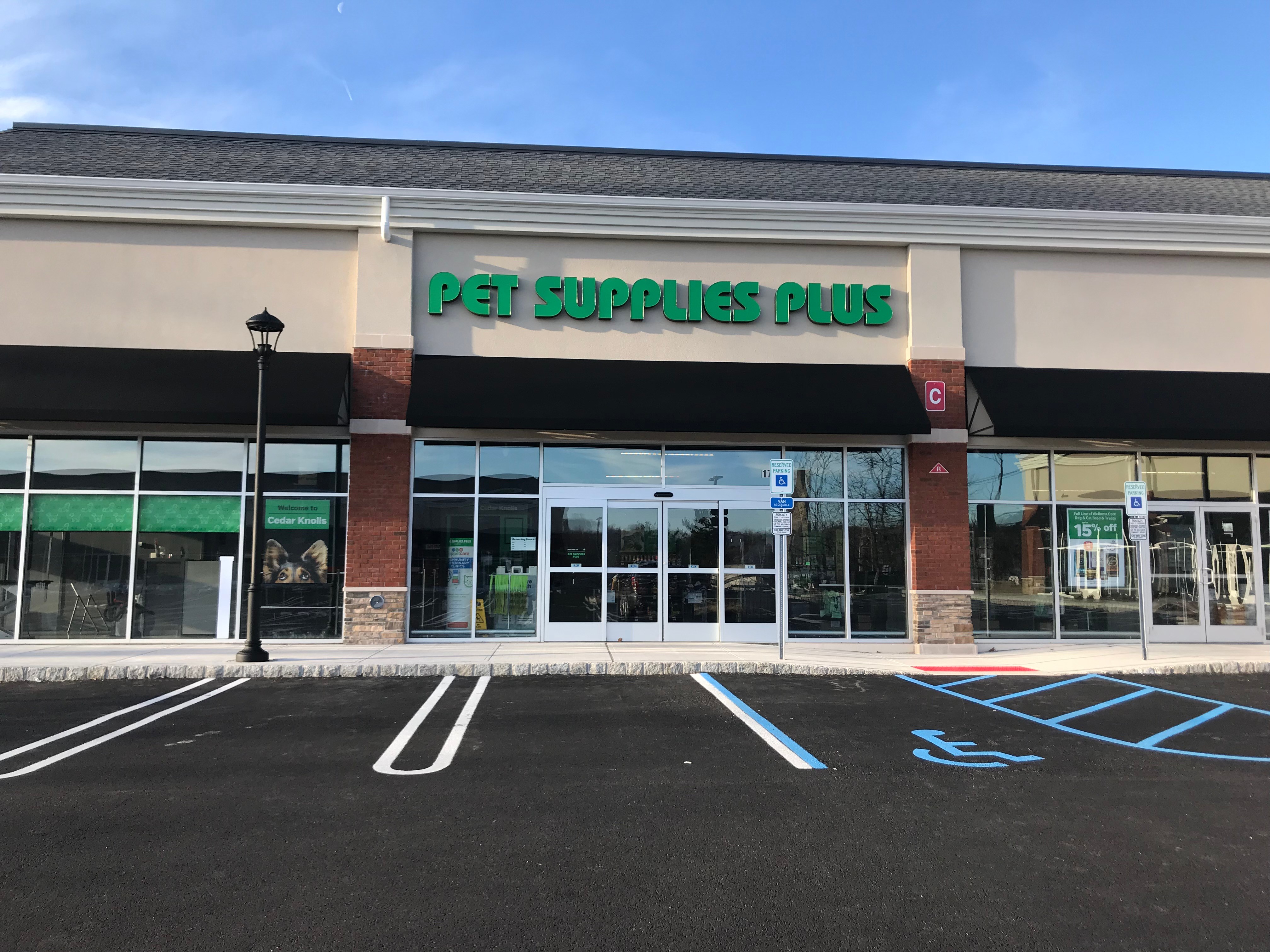 Pet Supplies Plus Cedar Knolls Pet supply store in Cedar Knolls NJ