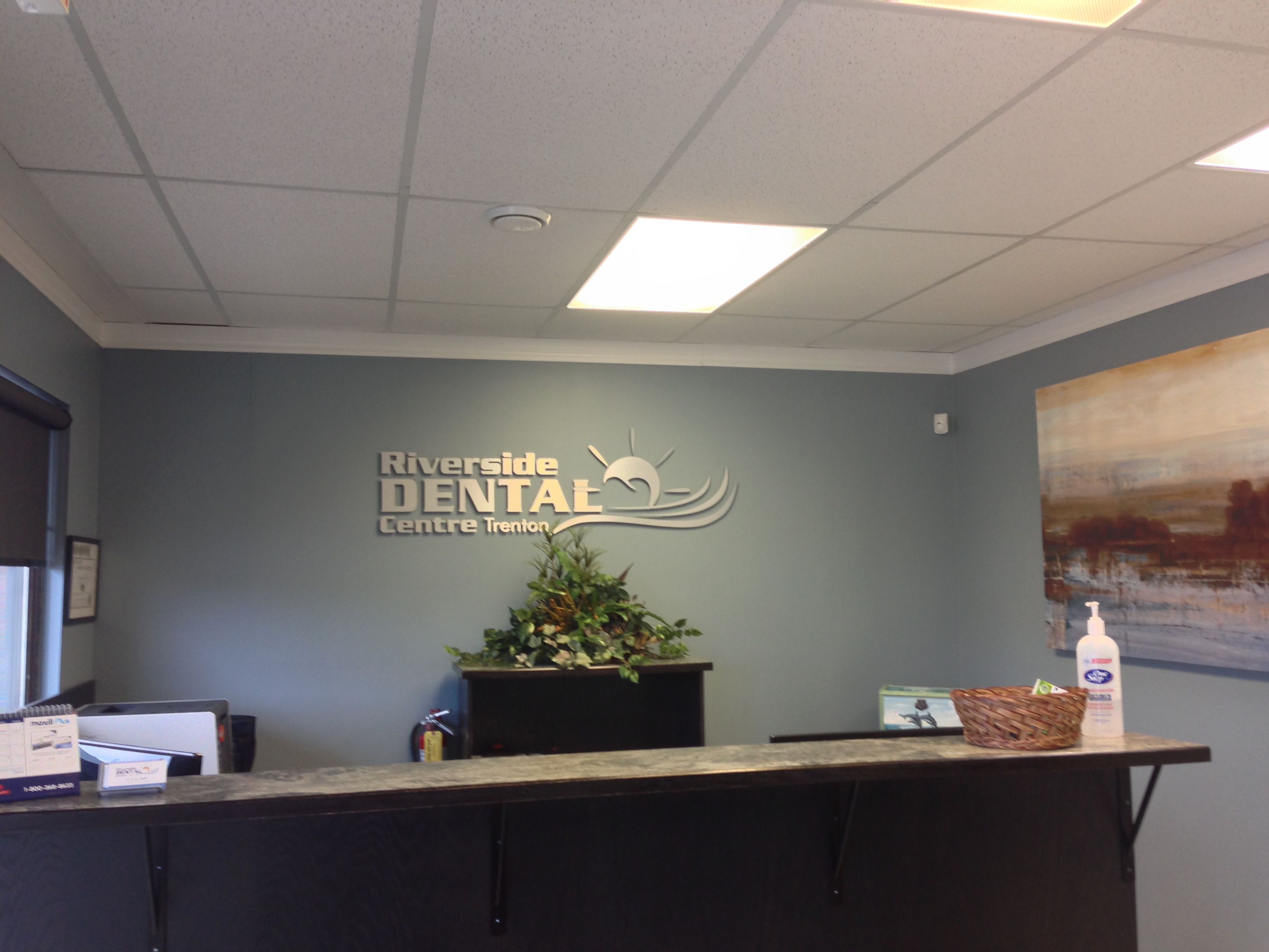 Riverside Dental Centre | 3-255 Glen Miller Rd, Trenton, ON K8V 5P8 | +1 613-392-2732