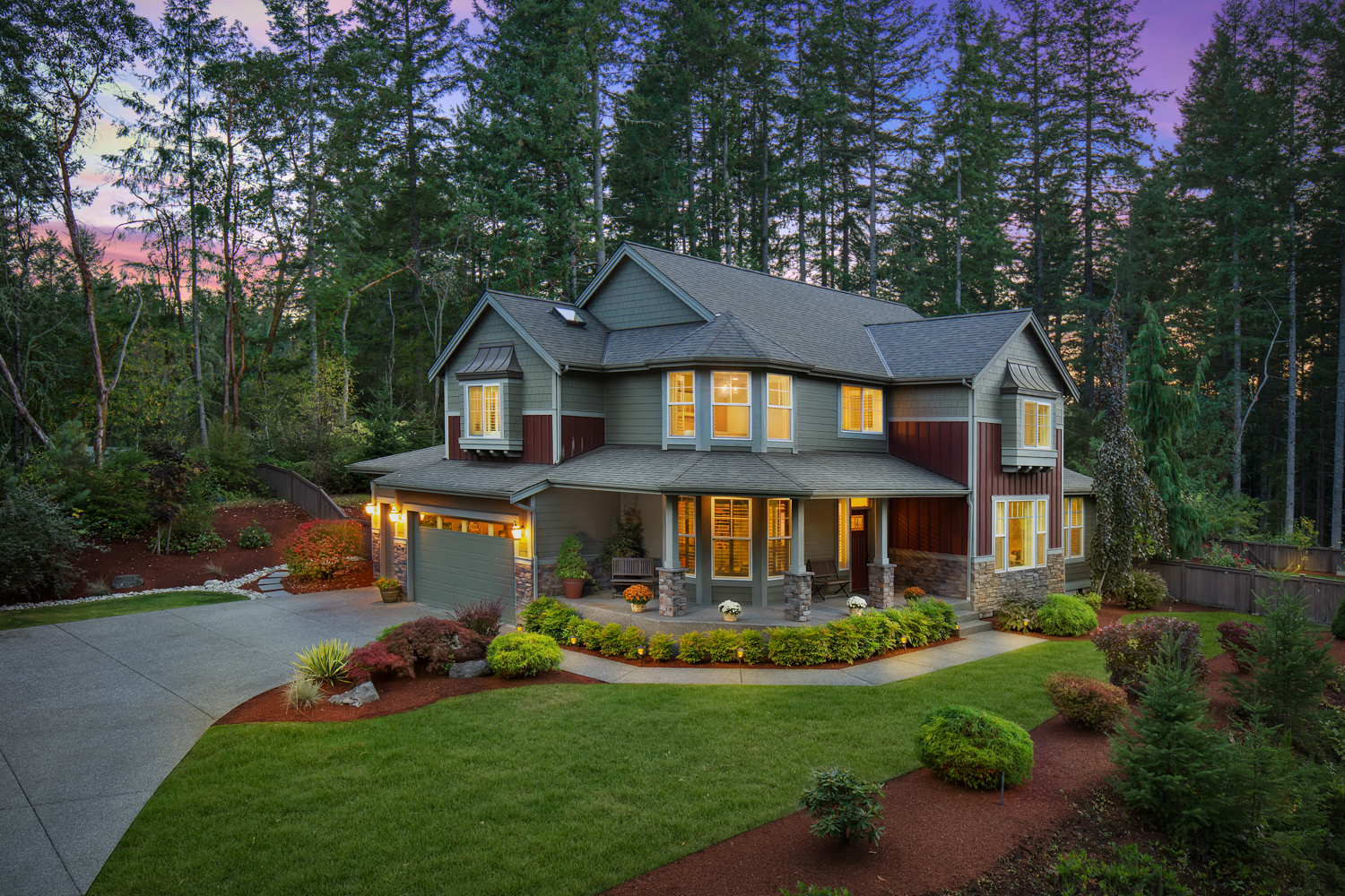 Taku • Premium Real Estate Photography   Aerial Drone   Video | 1102 A St, Tacoma, WA, 98402 | +1 (503) 807-5942
