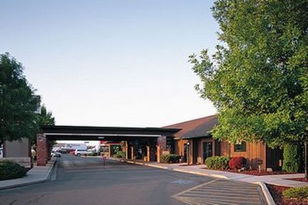 Red Lion Hotel Twin Falls | 1357 Blue Lakes Blvd N, Twin Falls, ID, 83301 | +1 (208) 734-5000